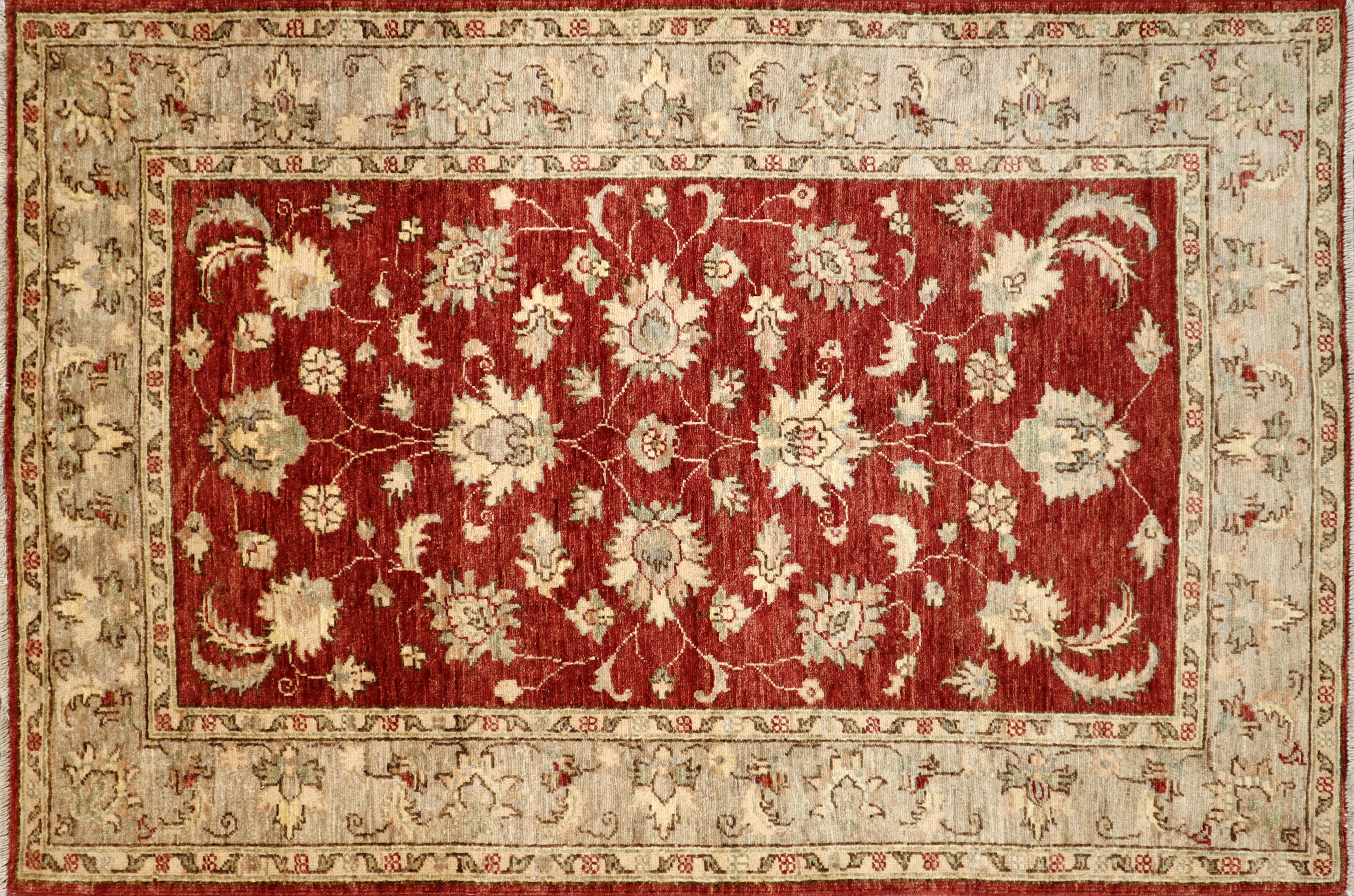 Mahal rug, 4'1" x 6'0", from Afghanistan
