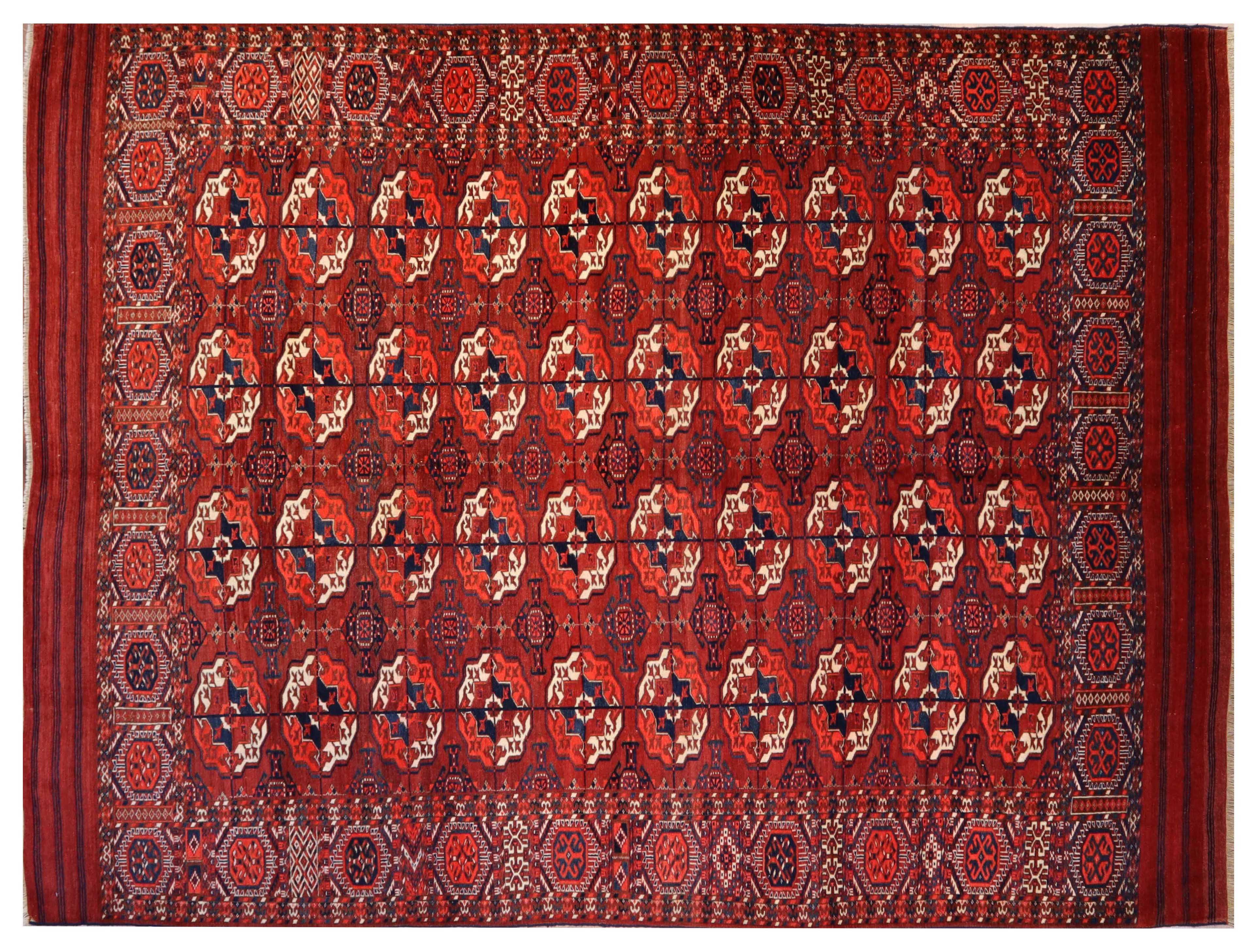 Tekke rug, 6'9" x 9'0", from Turkmenistan